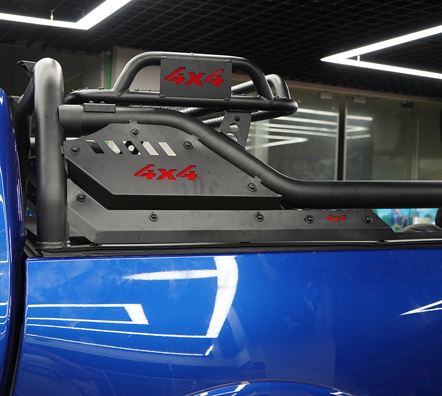 Roll bar de canastilla con pasamanos Ranger T8 2020-2023 con nombre de vehículo - Imagen 4